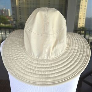 Unisex UV Solar Escape Hat